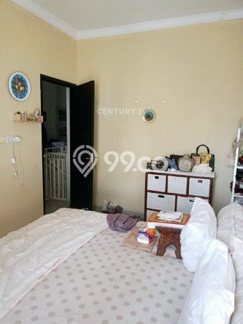 Rumah Modern 3 KT di Cipedak Jakarta Selatan Unfurnished Rumah Modern 3 KT di Cipedak Jakarta Selatan Unfurnished