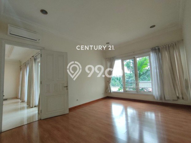 Hunian Modern Untuk Disewakan di Pondok Indah Jakarta Selatan 4 KT & 4 KM Hunian Modern Untuk Disewakan di Pondok Indah Jakarta Selatan 4 KT & 4 KM