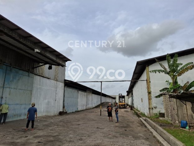 Gudang Disewakan di Kawasan Ramai Karawang Timur, Karawang Gudang Disewakan di Kawasan Ramai Karawang Timur, Karawang