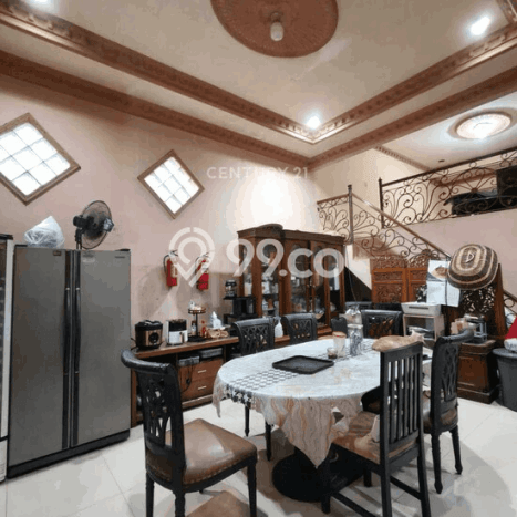 Rumah Mewah Siap Huni LT 240m2 di Cilincing, Jakarta Utara Rumah Mewah Siap Huni LT 240m2 di Cilincing, Jakarta Utara