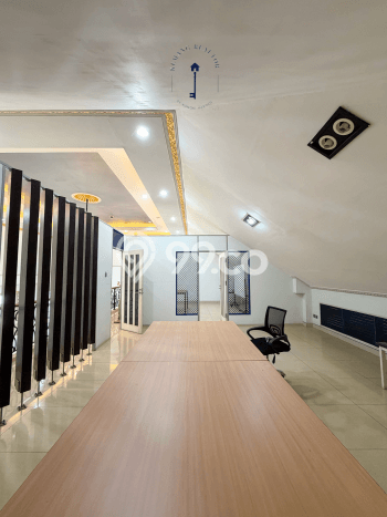 Ready to Use! Luxury House LT 1390m2 Desain Modern di Pondok Labu Ready to Use! Luxury House LT 1390m2 Desain Modern di Pondok Labu