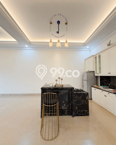 Dijual Rumah Luas Elegan Dengan View Eksklusif di Pondok Indah, Jakarta Selatan Dijual Rumah Luas Elegan Dengan View Eksklusif di Pondok Indah, Jakarta Selatan