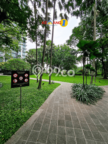FOR SALE Hunian Apartemen Luxury di Kebayoran Baru dengan 3 Kamar Tidur & Luas 303m2 FOR SALE Hunian Apartemen Luxury di Kebayoran Baru dengan 3 Kamar Tidur & Luas 303m2