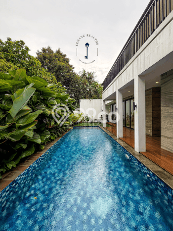 Rumah Elit Modern Tanpa Renovasi di Kemang Jakarta Selatan Rumah Elit Modern Tanpa Renovasi di Kemang Jakarta Selatan