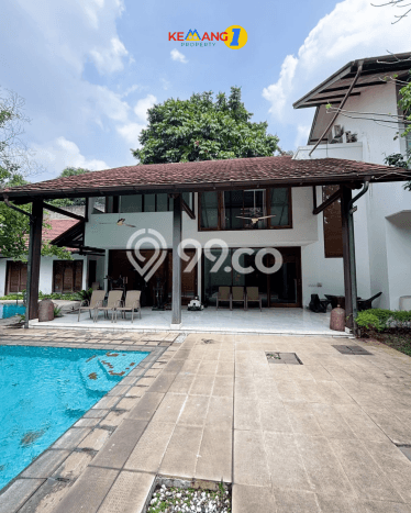 For Sale! Luxury House LT 1000m2 Desain Elegan di Kemang For Sale! Luxury House LT 1000m2 Desain Elegan di Kemang