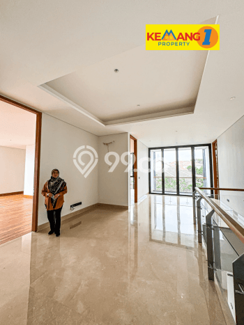 Jual Rumah Mewah Elegan Dengan View Cantik di Kemang, Jakarta Selatan Jual Rumah Mewah Elegan Dengan View Cantik di Kemang, Jakarta Selatan