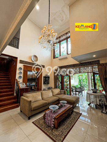 For Sale Rumah Mewah Exclusive di Pancoran, Jakarta Selatan For Sale Rumah Mewah Exclusive di Pancoran, Jakarta Selatan