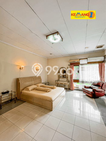 Rumah Luxury Modern Siap Huni di Kemang Jakarta Selatan Rumah Luxury Modern Siap Huni di Kemang Jakarta Selatan