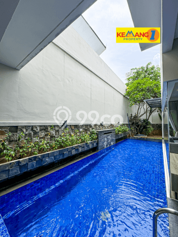 Rumah Elit Modern Tanpa Renovasi di Kemang Jakarta Selatan Rumah Elit Modern Tanpa Renovasi di Kemang Jakarta Selatan
