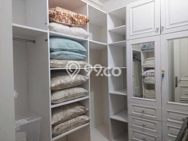Ready to Use! Premium House LT 637m2 Desain Elegan di Kemang Ready to Use! Premium House LT 637m2 Desain Elegan di Kemang