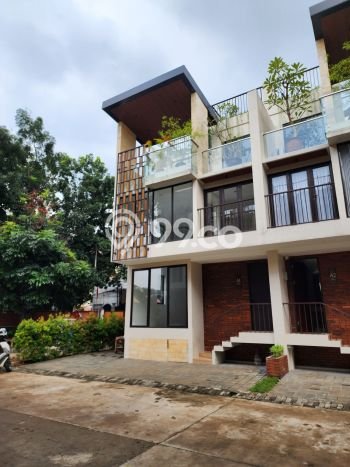 Jual Rumah Mewah Elegan Dengan View Eksklusif di Duren Tiga, Jakarta Selatan Jual Rumah Mewah Elegan Dengan View Eksklusif di Duren Tiga, Jakarta Selatan