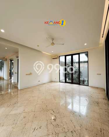 Jual Rumah Mewah Megah Dengan View Cantik di Kemang, Jakarta Selatan Jual Rumah Mewah Megah Dengan View Cantik di Kemang, Jakarta Selatan