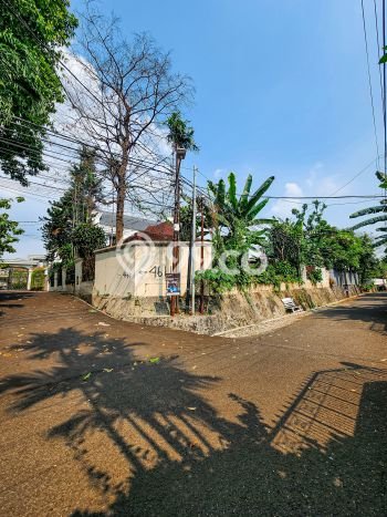 Rumah Elit Modern Tanpa Renovasi di Kemang Jakarta Selatan Rumah Elit Modern Tanpa Renovasi di Kemang Jakarta Selatan