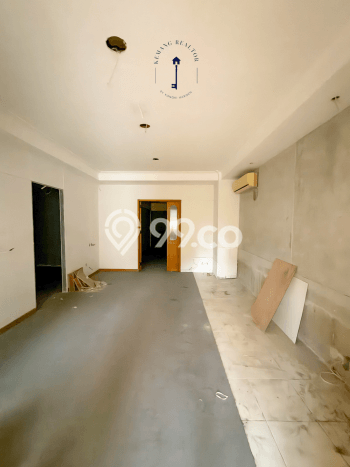 Unit Komersial Dijual di Jakarta Selatan LT 1086m2 & LB 650m2 Unit Komersial Dijual di Jakarta Selatan LT 1086m2 & LB 650m2