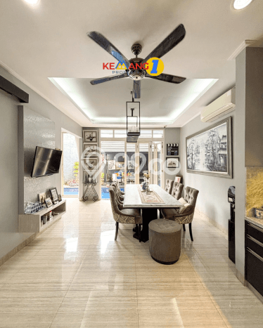 For Sale! Luxury House LT 228m2 Desain Elegan di Kemang For Sale! Luxury House LT 228m2 Desain Elegan di Kemang