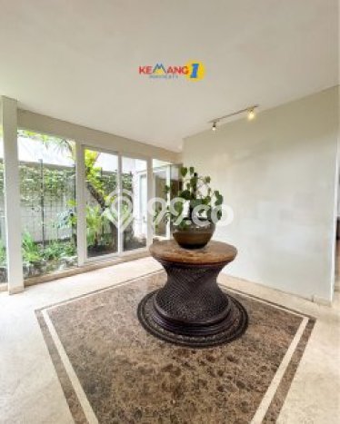 For Sale Rumah Mewah Exclusive di Jagakarsa, Jakarta Selatan For Sale Rumah Mewah Exclusive di Jagakarsa, Jakarta Selatan