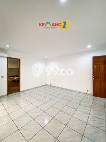 Rumah sewa siap huni 4 Kamar Tidur di Kemang, Jakarta Selatan Rumah sewa siap huni 4 Kamar Tidur di Kemang, Jakarta Selatan