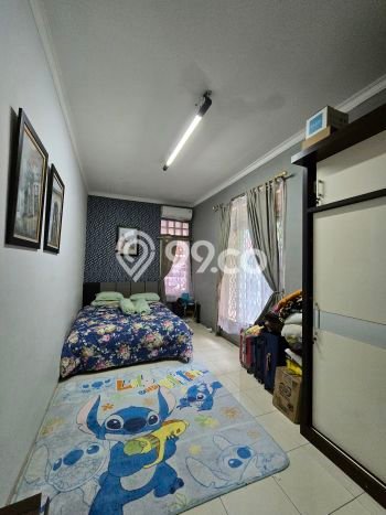 Siap Huni Rumah Mewah 5 Kamar di Kebayoran Lama Dekat ke Mana Pun Siap Huni Rumah Mewah 5 Kamar di Kebayoran Lama Dekat ke Mana Pun