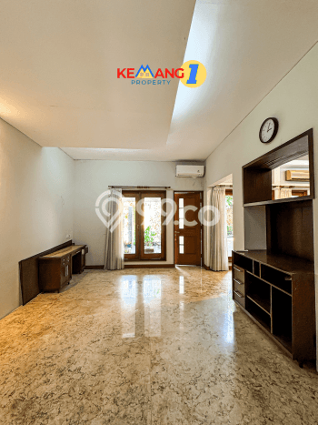 Best Deal Hunian Mewah Ideal dan Luas di Kebayoran Baru, Jakarta Selatan Best Deal Hunian Mewah Ideal dan Luas di Kebayoran Baru, Jakarta Selatan