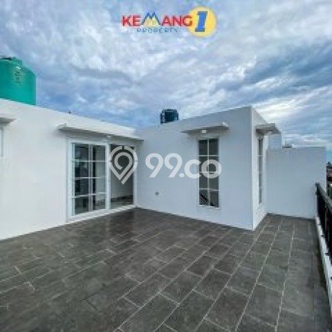 Rumah Elit Modern Tanpa Renovasi di Pejaten Jakarta Selatan Rumah Elit Modern Tanpa Renovasi di Pejaten Jakarta Selatan