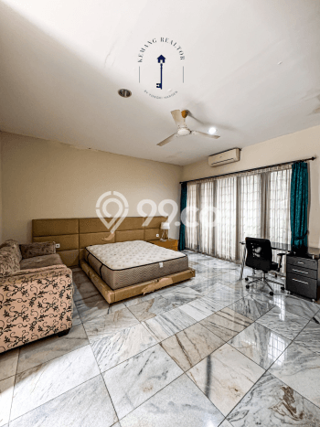 Jual Rumah Mewah Megah Dengan View Cantik di Kemang, Jakarta Selatan Jual Rumah Mewah Megah Dengan View Cantik di Kemang, Jakarta Selatan