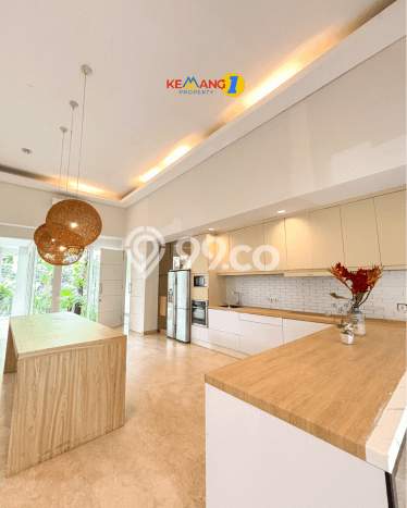 For Sale Rumah Mewah Exclusive di Jagakarsa, Jakarta Selatan For Sale Rumah Mewah Exclusive di Jagakarsa, Jakarta Selatan
