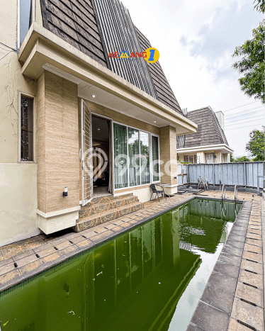 Rumah Elit Modern Tanpa Renovasi di Kemang Jakarta Selatan Rumah Elit Modern Tanpa Renovasi di Kemang Jakarta Selatan