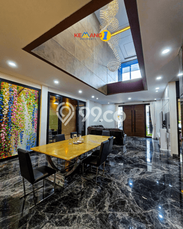 Dijual Rumah Elit Exclusive di Kebon Jeruk, Jakarta Barat Dijual Rumah Elit Exclusive di Kebon Jeruk, Jakarta Barat