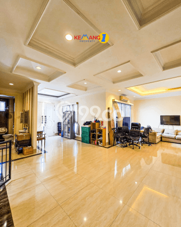 Rumah Luxury Modern Tanpa Renovasi di Green garden Jakarta Barat Rumah Luxury Modern Tanpa Renovasi di Green garden Jakarta Barat