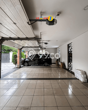 Hunian Elit LB 600m2 Siap Huni Desain Elegan di Kemang, Jakarta Selatan Hunian Elit LB 600m2 Siap Huni Desain Elegan di Kemang, Jakarta Selatan