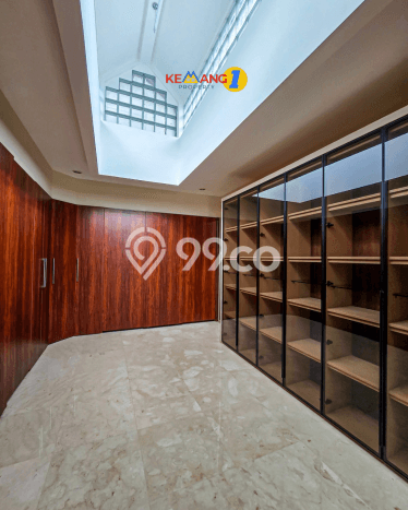 Dijual Rumah Mewah Exclusive di Cilandak, Jakarta Selatan Dijual Rumah Mewah Exclusive di Cilandak, Jakarta Selatan