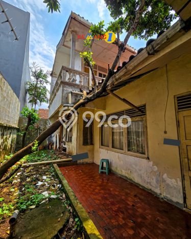 Dijual Rumah Premium dengan Fasilitas Sekitar Lengkap di Mampang Prapatan, Jakarta Selatan Dijual Rumah Premium dengan Fasilitas Sekitar Lengkap di Mampang Prapatan, Jakarta Selatan