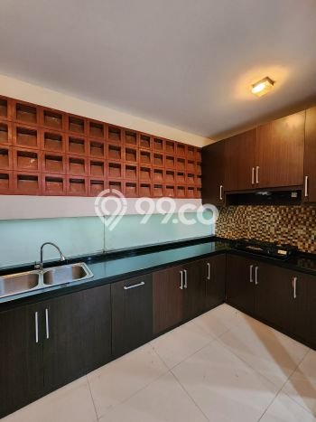Disewakan Hunian Konsep Modern di Cilandak Jakarta Selatan dengan 4 KT Disewakan Hunian Konsep Modern di Cilandak Jakarta Selatan dengan 4 KT