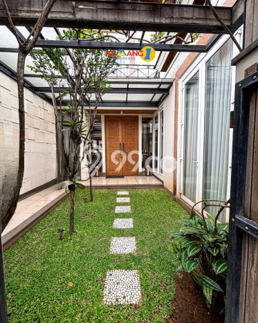 Hunian Elit LB 600m2 Siap Huni Desain Elegan di Kemang, Jakarta Selatan Hunian Elit LB 600m2 Siap Huni Desain Elegan di Kemang, Jakarta Selatan