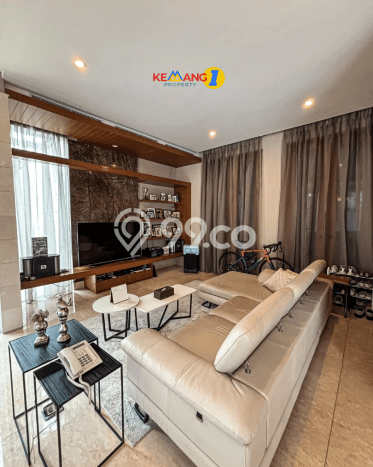 Hunian Elit LB 600m2 Siap Huni Desain Elegan di Kemang, Jakarta Selatan Hunian Elit LB 600m2 Siap Huni Desain Elegan di Kemang, Jakarta Selatan