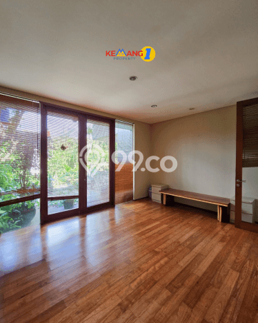 For Sale! Luxury House LT 525m2 Desain Elegan di Cipete For Sale! Luxury House LT 525m2 Desain Elegan di Cipete