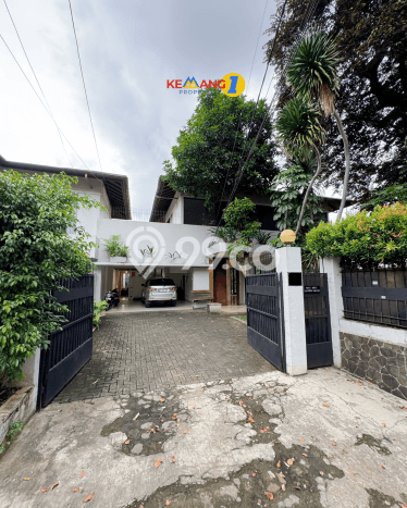 Jual Rumah Mewah Megah Dengan View Cantik di Kemang, Jakarta Selatan Jual Rumah Mewah Megah Dengan View Cantik di Kemang, Jakarta Selatan