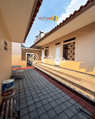 Siap Huni Rumah Mewah 5 Kamar di Kebayoran Baru Dekat ke Mana Saja Siap Huni Rumah Mewah 5 Kamar di Kebayoran Baru Dekat ke Mana Saja