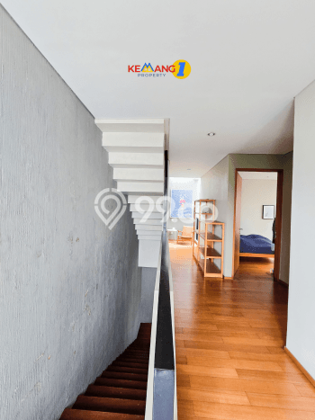 Jual Rumah Luas Elegan Dengan View Eksklusif di Kemang, Jakarta Selatan Jual Rumah Luas Elegan Dengan View Eksklusif di Kemang, Jakarta Selatan