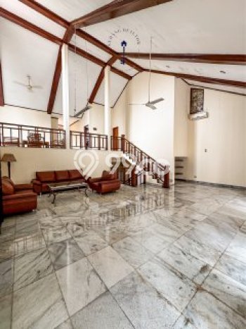 Jual Rumah Mewah Megah Dengan View Cantik di Kemang, Jakarta Selatan Jual Rumah Mewah Megah Dengan View Cantik di Kemang, Jakarta Selatan