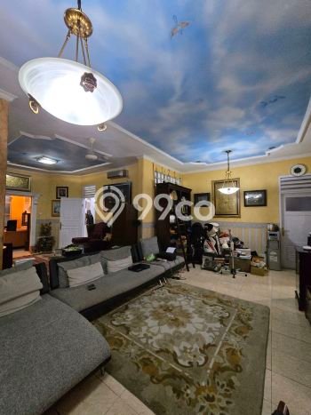 Siap Huni Rumah Mewah 5 Kamar di Kebayoran Lama Dekat ke Mana Pun Siap Huni Rumah Mewah 5 Kamar di Kebayoran Lama Dekat ke Mana Pun