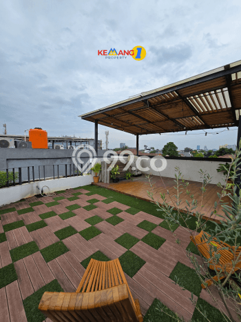 Jual Rumah Luas Elegan Dengan View Eksklusif di Kemang, Jakarta Selatan Jual Rumah Luas Elegan Dengan View Eksklusif di Kemang, Jakarta Selatan