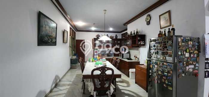 Dijual Rumah Premium dengan Fasilitas Sekitar Komplit di Kebon Jeruk, Jakarta Barat Dijual Rumah Premium dengan Fasilitas Sekitar Komplit di Kebon Jeruk, Jakarta Barat