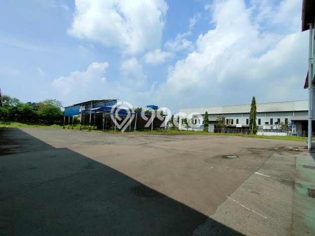 Dijual! Gudang di Cikarang Bekasi LT 27000m2 / LB 12000m2 Kawasan Strategis Dijual! Gudang di Cikarang Bekasi LT 27000m2 / LB 12000m2 Kawasan Strategis