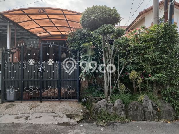 Rumah Ideal bagi Keluarga di Taman Kopo Indah - 2 KT Rumah Ideal bagi Keluarga di Taman Kopo Indah - 2 KT