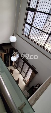 Rumah Luxury Modern Tanpa Renovasi di Taman Kopo Indah Bandung Rumah Luxury Modern Tanpa Renovasi di Taman Kopo Indah Bandung