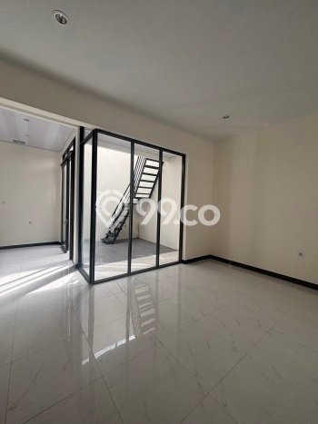 Lokasi strategis! Rumah siap huni dikontrakkan di Margaasih LB 135m2 Lokasi strategis! Rumah siap huni dikontrakkan di Margaasih LB 135m2