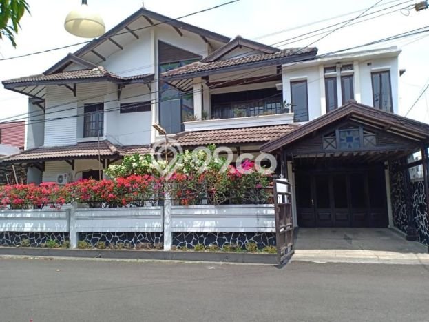 Rumah Elit Modern Siap Huni di Buah Batu Bandung Rumah Elit Modern Siap Huni di Buah Batu Bandung