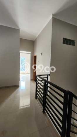 Rumah Modern 3 KT LT 167m2 di Kopo Rumah Modern 3 KT LT 167m2 di Kopo