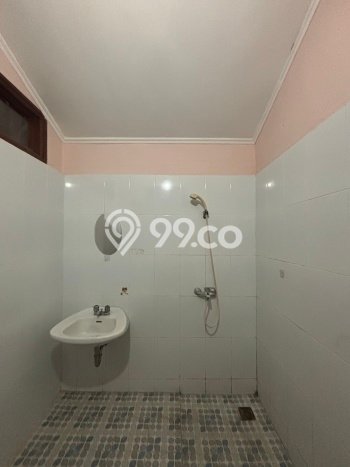 Sewa Rumah Murah di Dago Pakar Bandung Punya 5 Kamar Tidur Sewa Rumah Murah di Dago Pakar Bandung Punya 5 Kamar Tidur